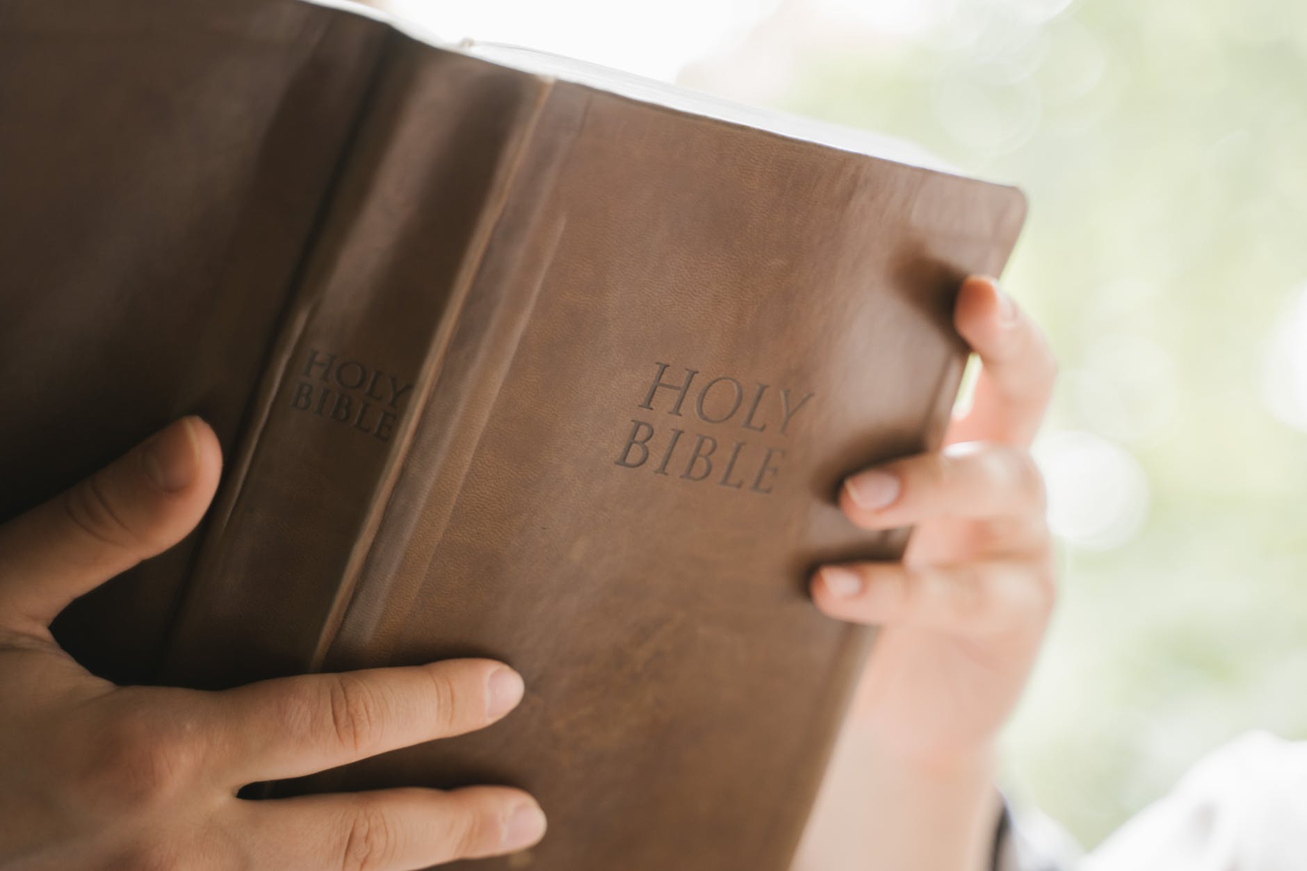 You are currently viewing 5 Biblical Texts That Calvinists Can’t Wiggle Out Of